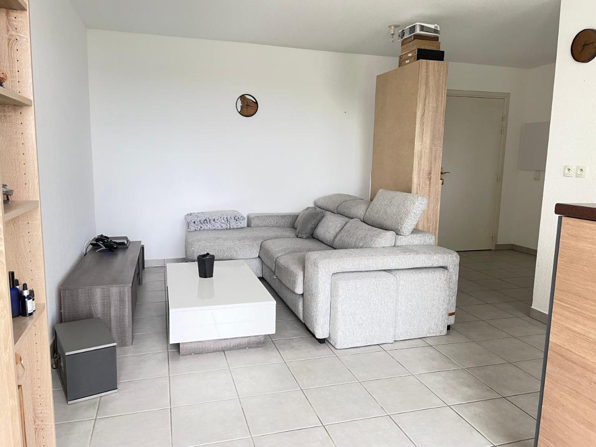 Piscine, Video-Projecteur, Parking Securise Poitiers Exterior foto